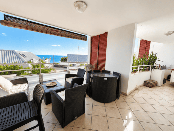 SAINT-GILLES-LES-BAINS – Deux pièces avec Terrasse – Résidence de Standing