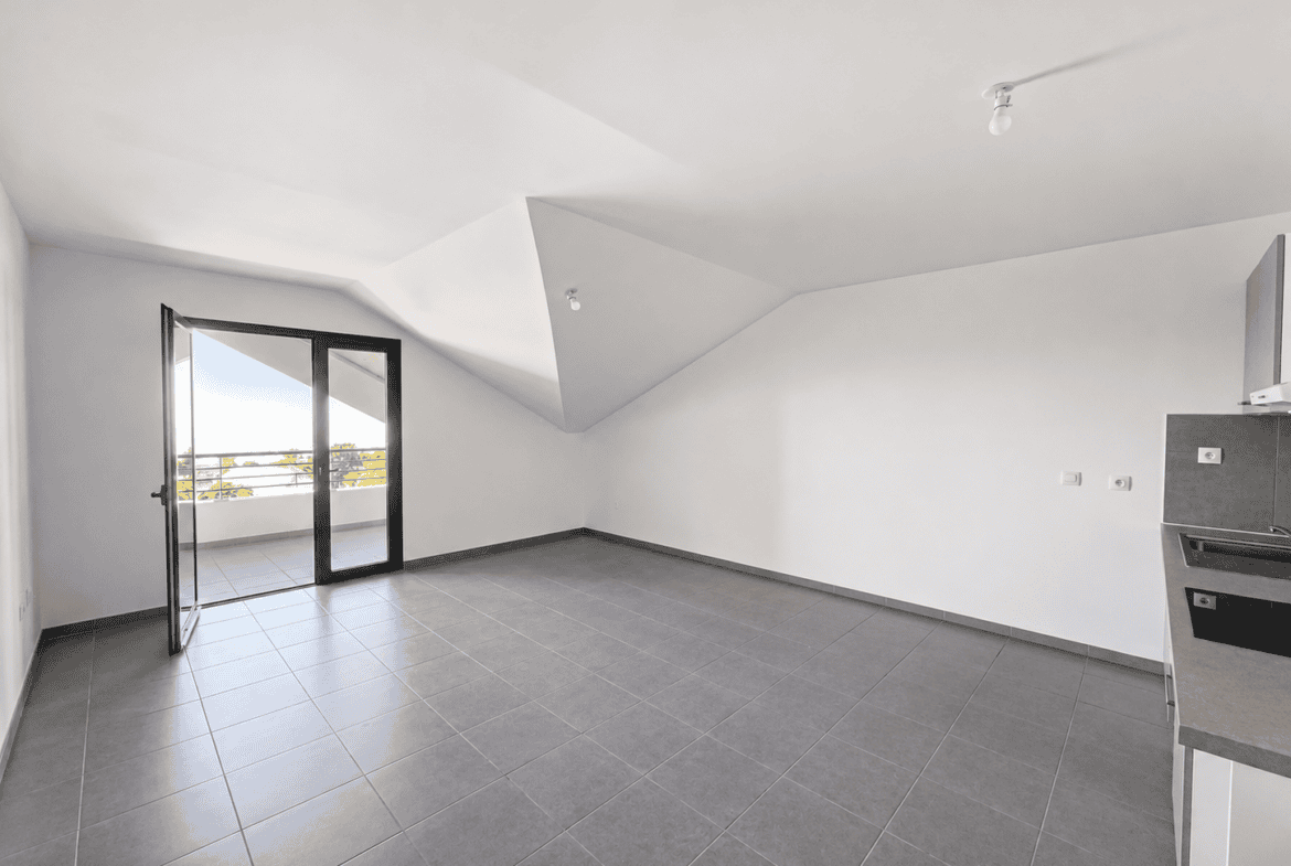 Appartement 2 pièces vue mer – Bellepierre 