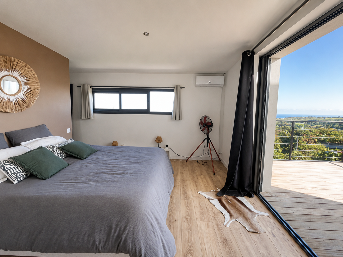 Villa moderne vue mer – Hermitage longuet